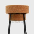 Tabouret design capsule de champagne - Vue assise 3
